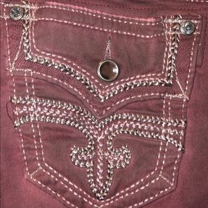 NEVER WORN Rock Revival Skinny size 26-32
